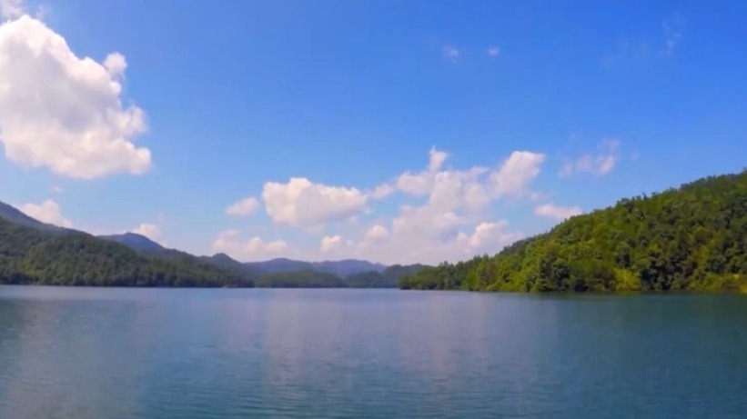 天更藍水更清 從監(jiān)測數(shù)據(jù)看美麗中國“顏值”提升