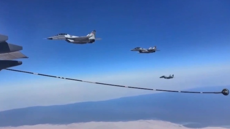 中國空軍首次！“文明之鷹-2025”中?？哲娐?lián)合訓(xùn)練結(jié)束