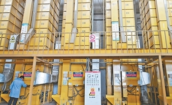 機械城堡”為小麥智能“控水”