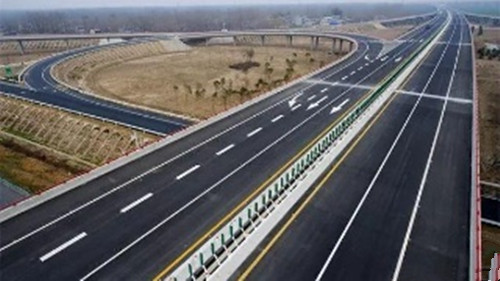 2020年實(shí)現(xiàn)貧困地區(qū)國家高速公路主線基本貫通