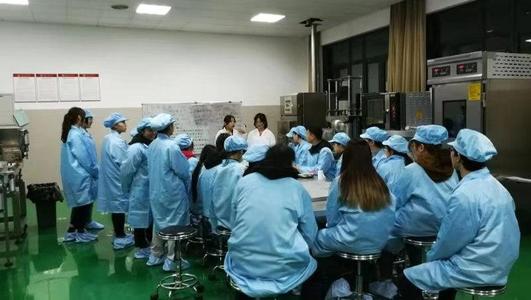 選修課做食品 學(xué)生上課需“搖號”